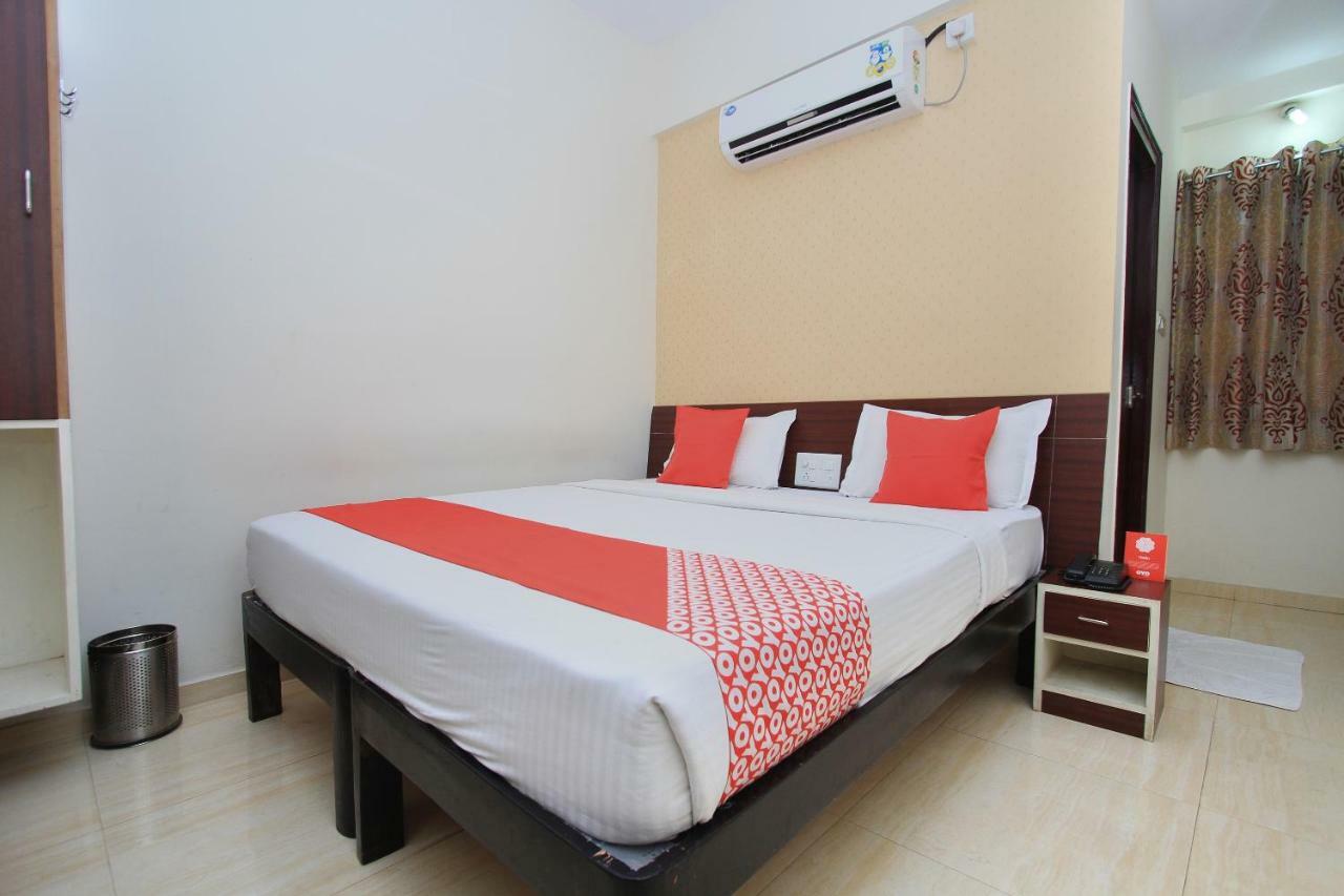Oyo 2183 Hotel Fortune City Kammasandra Екстериор снимка